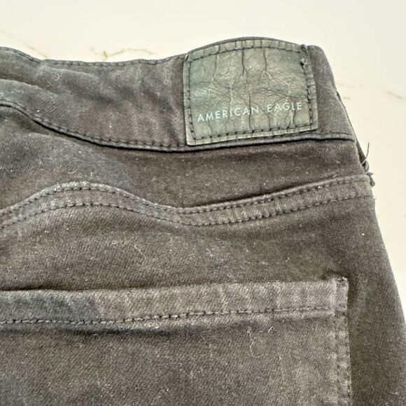American Eagle distressed jeans size 12 - Picture 3 of 8